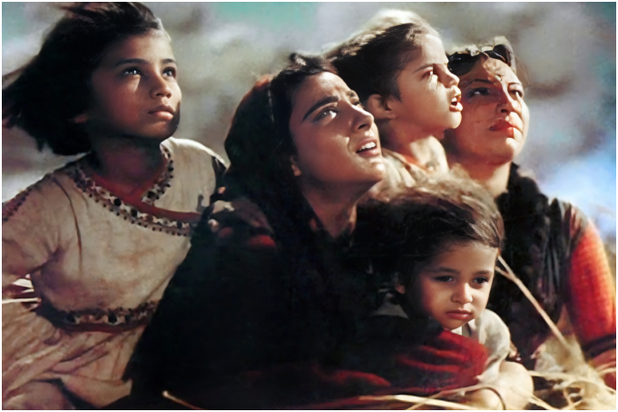 A still from Mother India