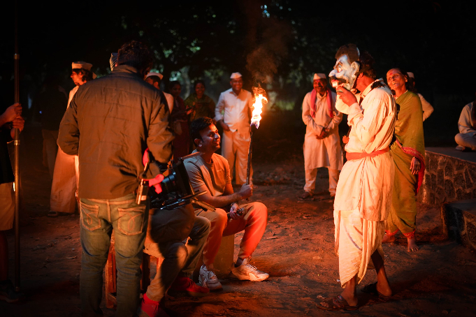 Gondhal Director Santosh Davakhar: People Hesitate to Spend Two Hundred Bucks on a Marathi film