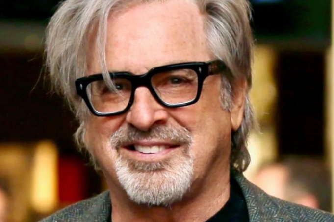 ‘Revenge of the Nerds’ and ‘Lizzie McGuire’ Actor Robert Carradine Dies at 71