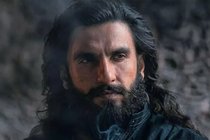 ‘Dhurandhar 2’ Shatters Hindi Preview Advance Booking Records; Dubbed Versions Lag Far Behind