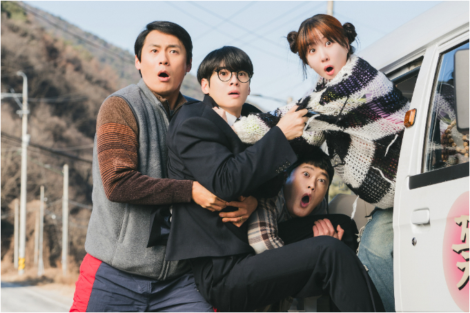 ‘The WONDERfools’ Review: Park Eun-bin, Cha Eun-woo’s Comedic Superhero Series Is Immensely Watchable Despite A Few Flaws