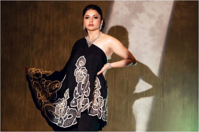 Bhagyashree on the ‘Maine Pyar Kiya’ Outfit She Refused to Wear: ‘I Stood My Ground’ (EXCLUSIVE)