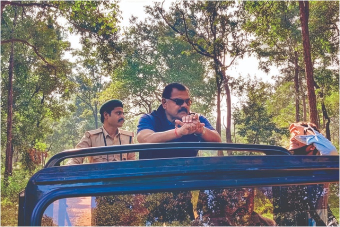 Sharad Saxena on the location of 'Sherni'.