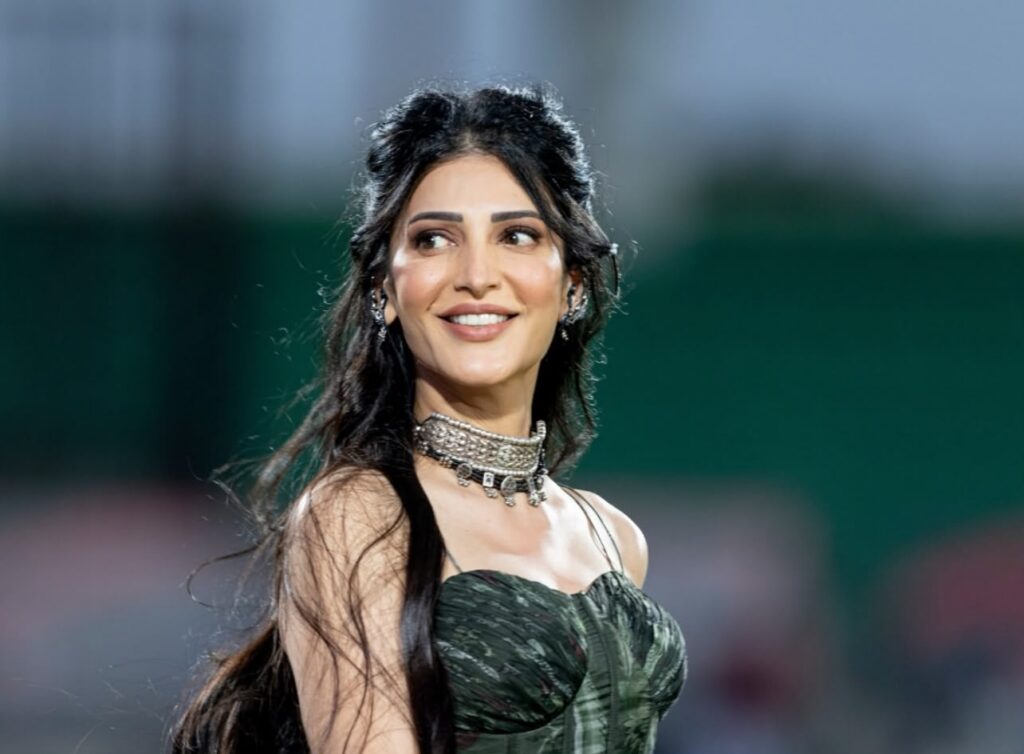 Shruti Haasan Picks Her All-Woman Rugby Dream Team – Dimple Kapadia, Disha Patani And Jacqueline Fernandes