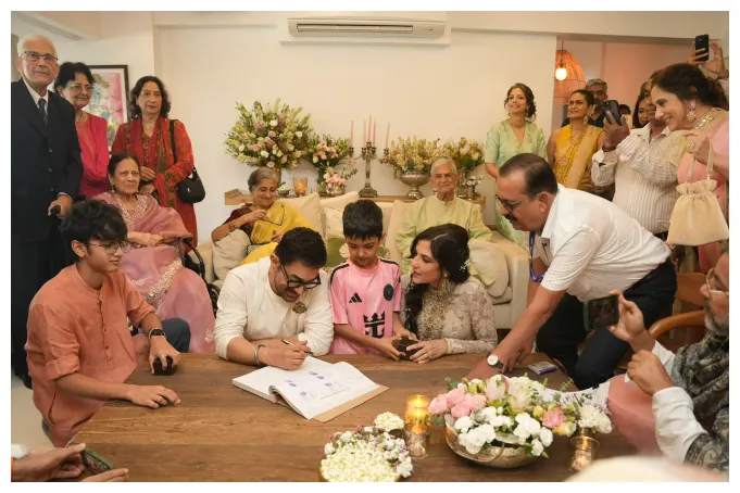 Aamir Khan gets married to Gauri Spratt