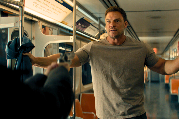 Alan Ritchson on Why ‘Reacher’ Season 4 is the Best Yet and Shooting For Season 5