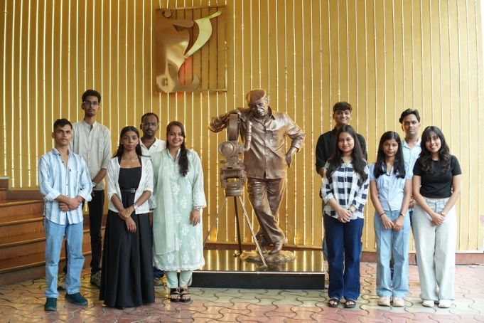 Yash Chopra Foundation Expands Scholarship Program to 11 Students, Adds Robotics, AI and Tech Courses