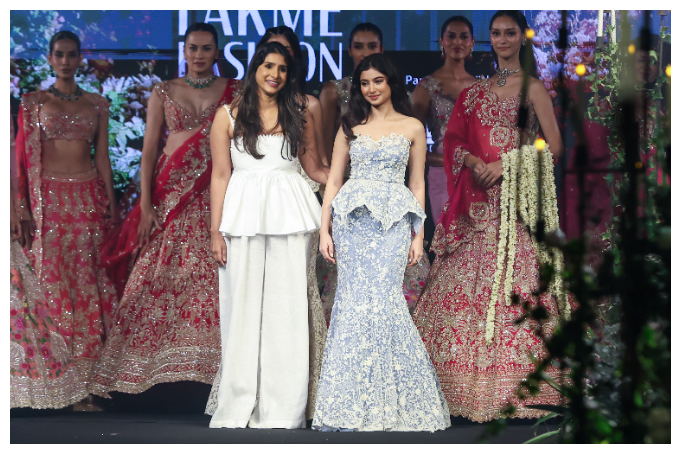 Sara Arjun Turns Showstopper for Anushree Reddy at Lakmé Fashion Week