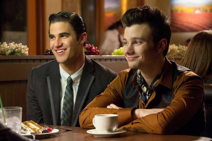 ‘Glee’ Reunion: Chris Colfer Joins Darren Criss Onstage to Perform ‘Baby It’s Cold Outside’ During London Concert